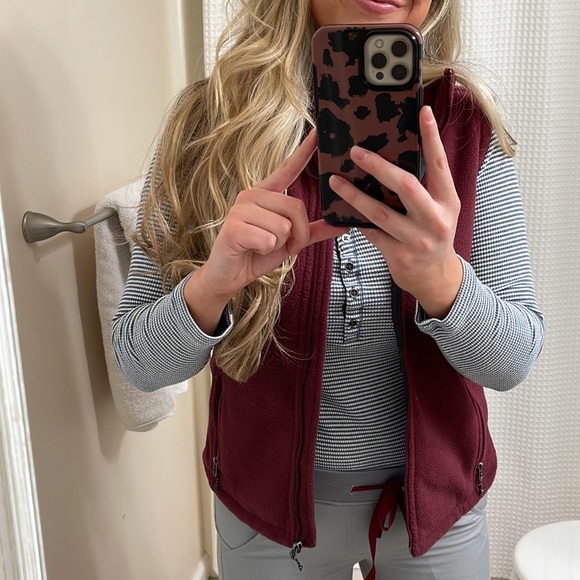 Vest - Picture 2 of 2